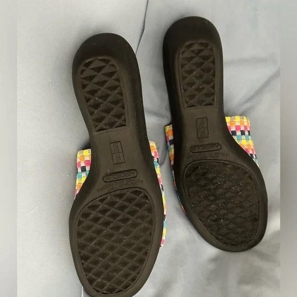 Aerosoles Women's Multicolor Slide Sandals - Picture 2 of 7